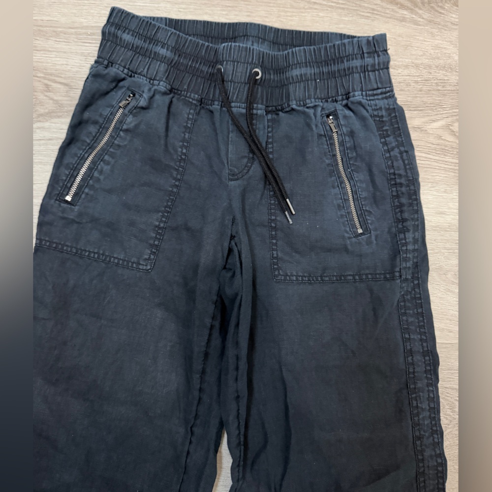 Athleta women’s  Dark Blue Cargo Pants Stretchy  Waistband - Picture 2 of 9